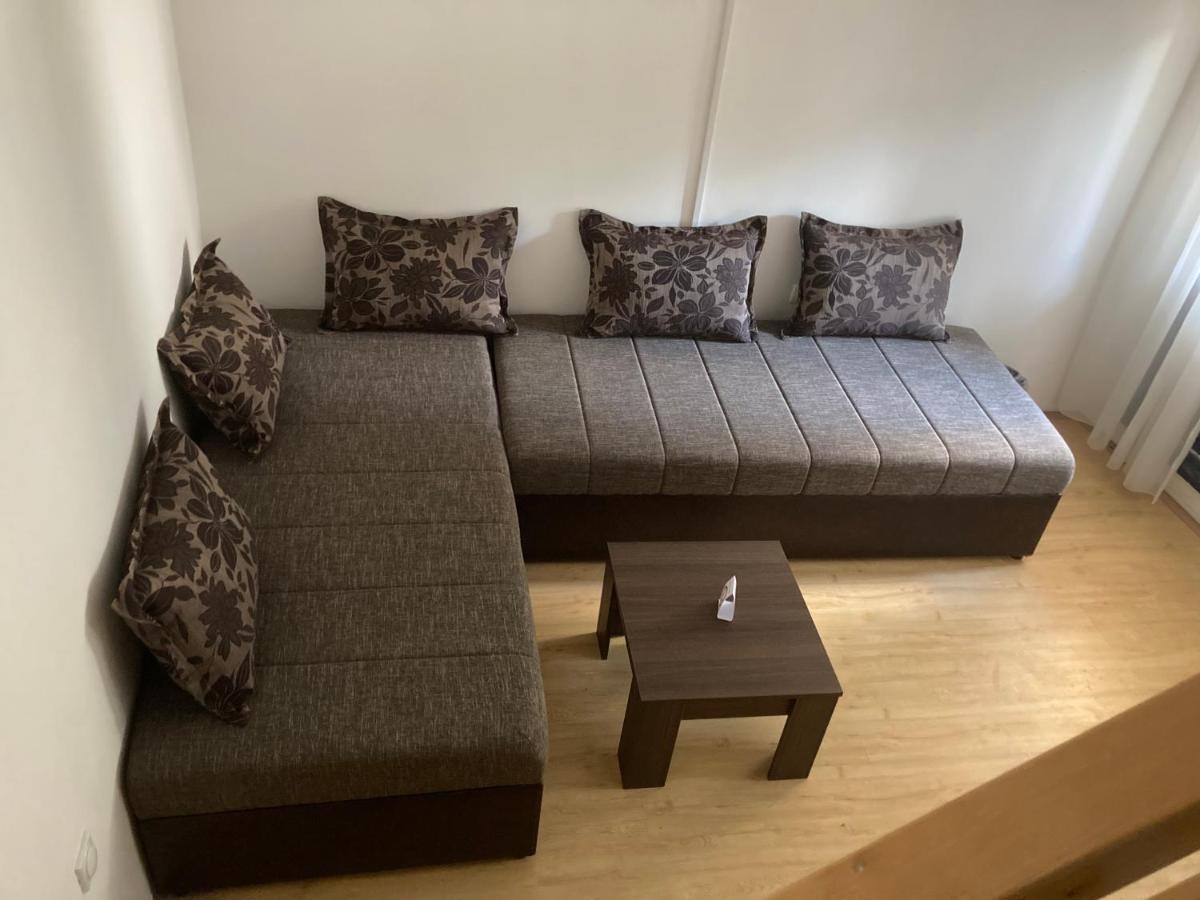 B&B Villa Pipacs Feketić 외부 사진
